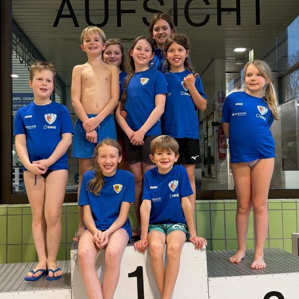 AKV Schüler Team beim Hallenbad Slalom Bayreuth